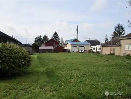 2634 Simpson Avenue #3, Ocean Shores, WA 98550