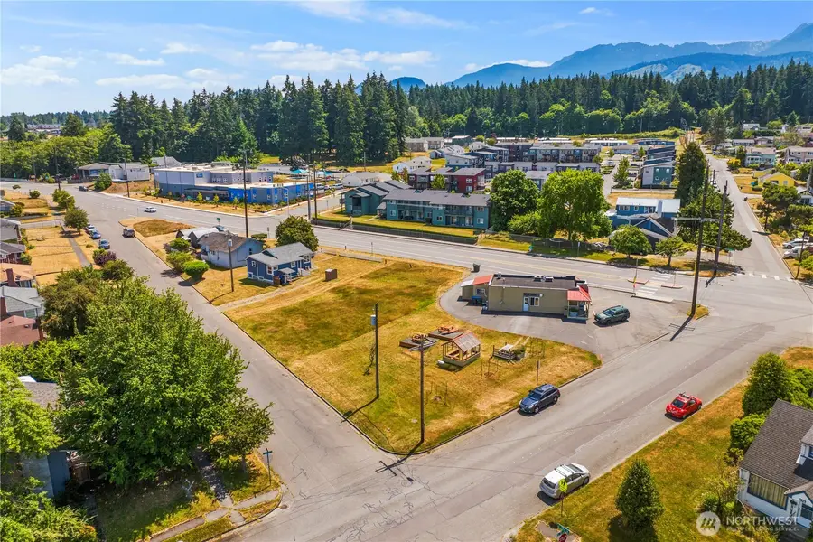 709 E Lauridsen Boulevard, Port Angeles, WA 98362 - #2