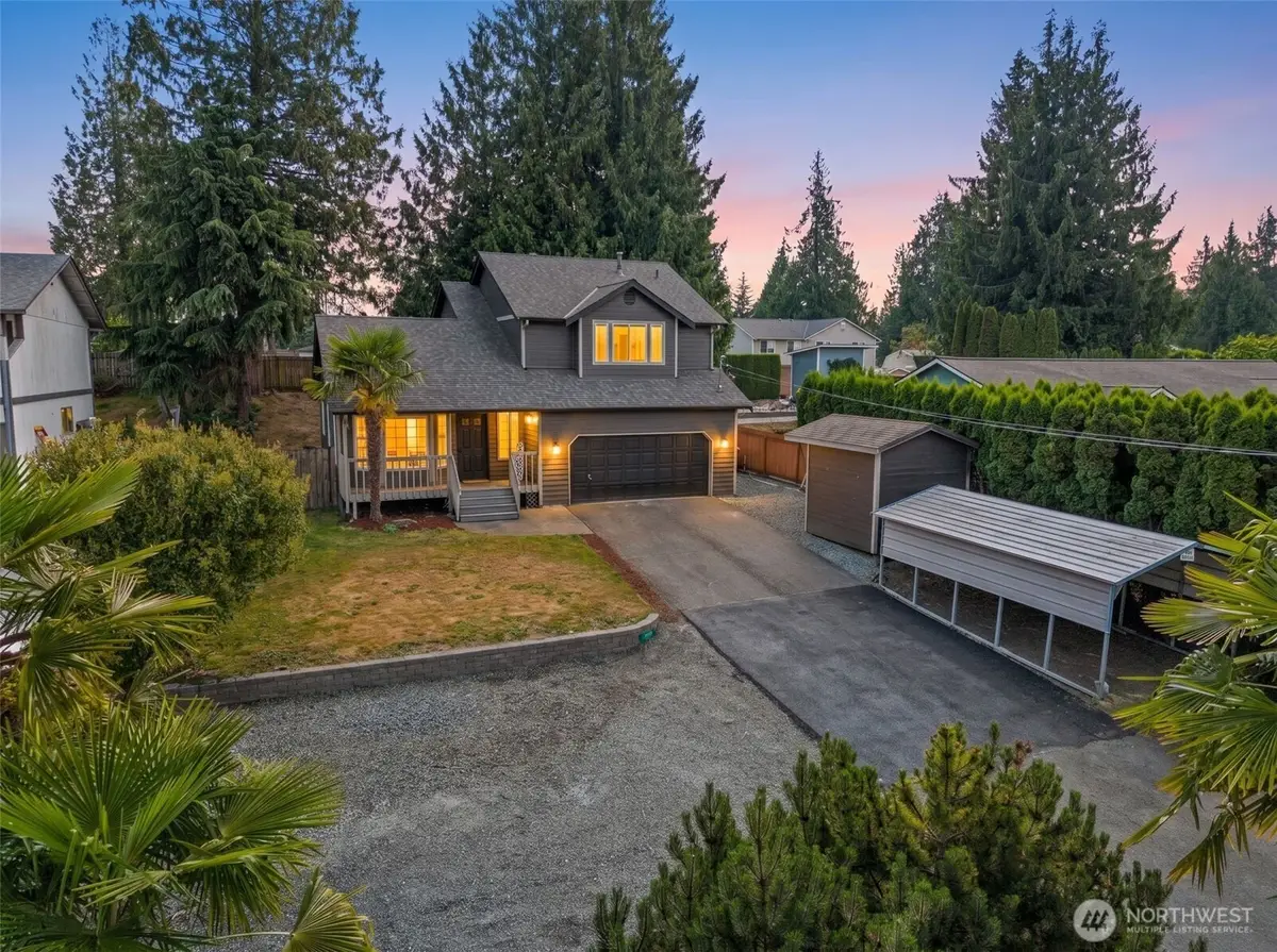4840 N Island Drive E, Bonney Lake, WA 98391 - #1