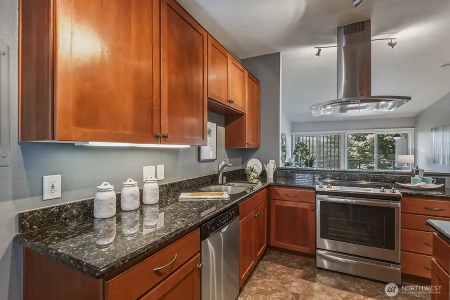 130 105th Avenue Se #316, Bellevue, WA 98004 - #3