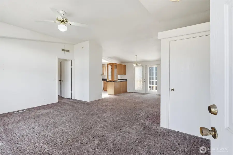 627 Andrew Drive, Burlington, WA 98233 - #2