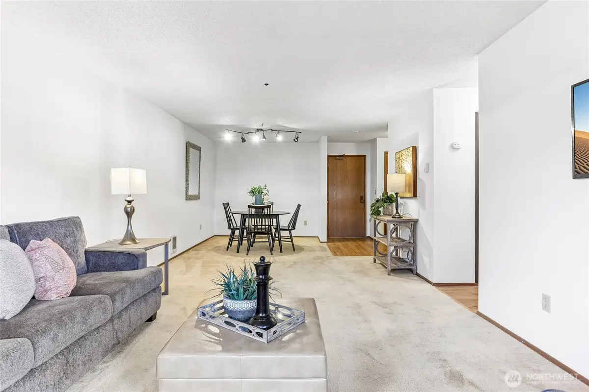 18620 52nd Avenue W #116, Lynnwood, WA 98037 - #1