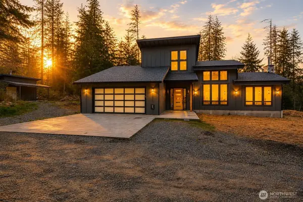 14886 Wilkeson Spiketon Road E, Wilkeson, WA 98396