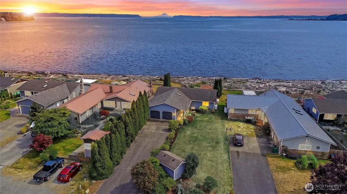 846 Livingston Bay Shore Drive, Camano Island, WA 98282 - #1