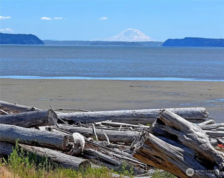 846 Livingston Bay Shore Drive, Camano Island, WA 98282 - #3
