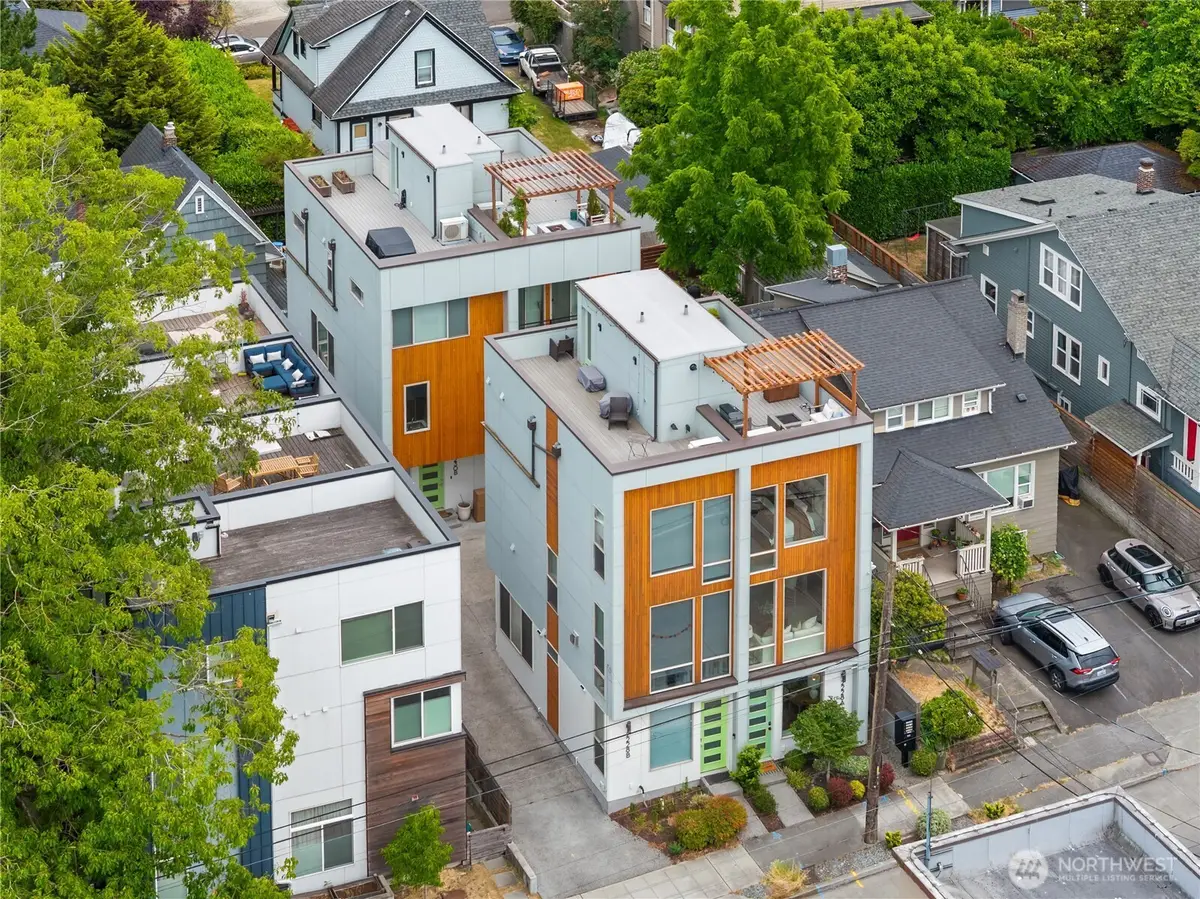 2228 10th Ave E, Seattle, WA 98102 - #1