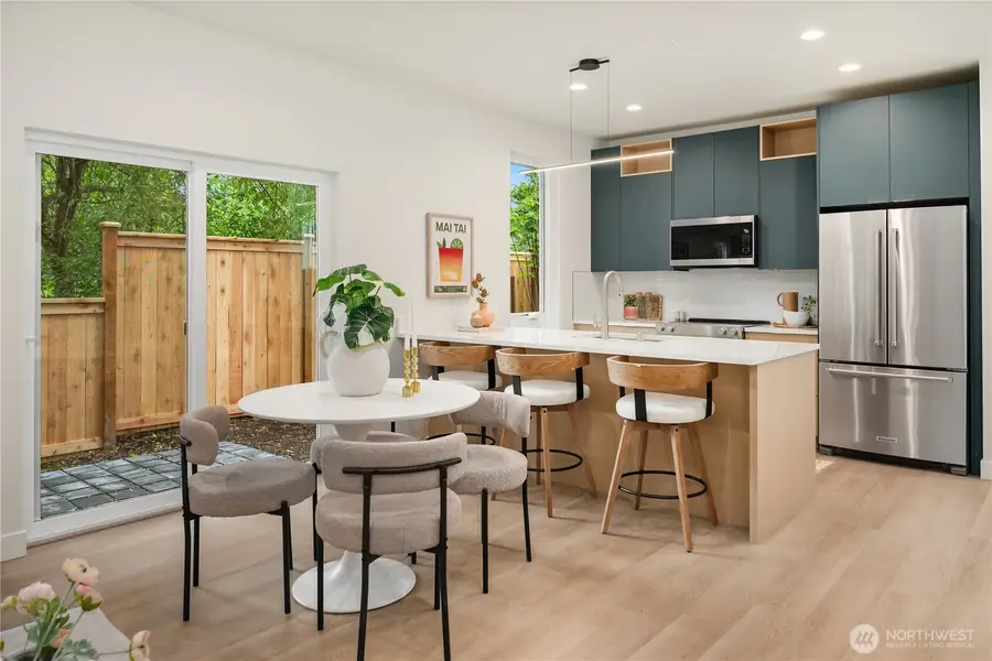 112 29th Avenue E, Seattle, WA 98112 - #3