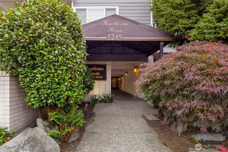 5249 40th Avenue Ne #402, Seattle, WA 98105 - #2