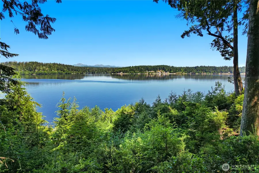 559 E Pointes Drive #3, Shelton, WA 98584 - #2
