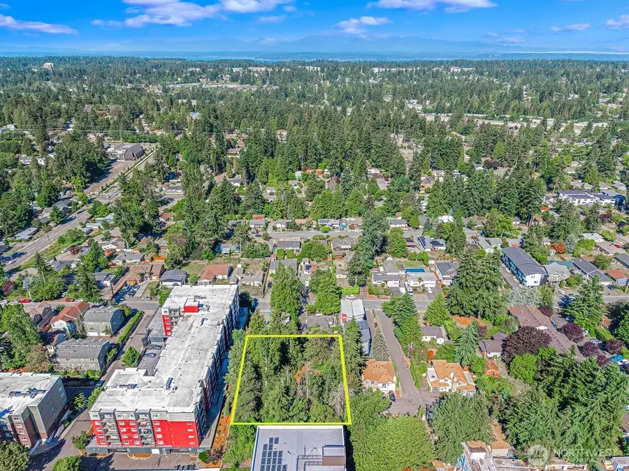 17552 12th Avenue Ne, Shoreline, WA 98155 - #2