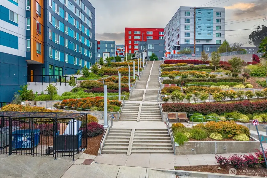 321 10th Avenue S #610, Seattle, WA 98104 - #2