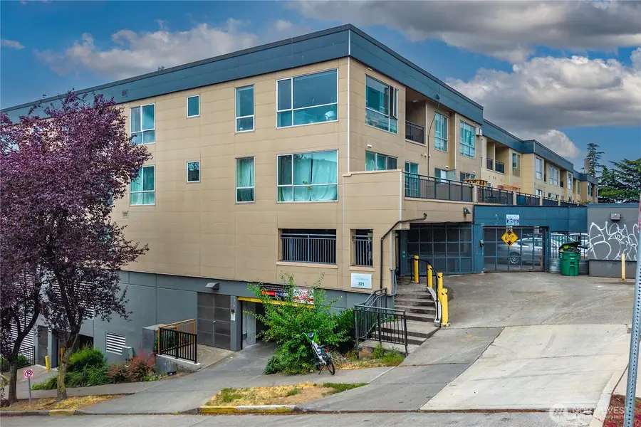 321 10th Avenue S #610, Seattle, WA 98104 - #3