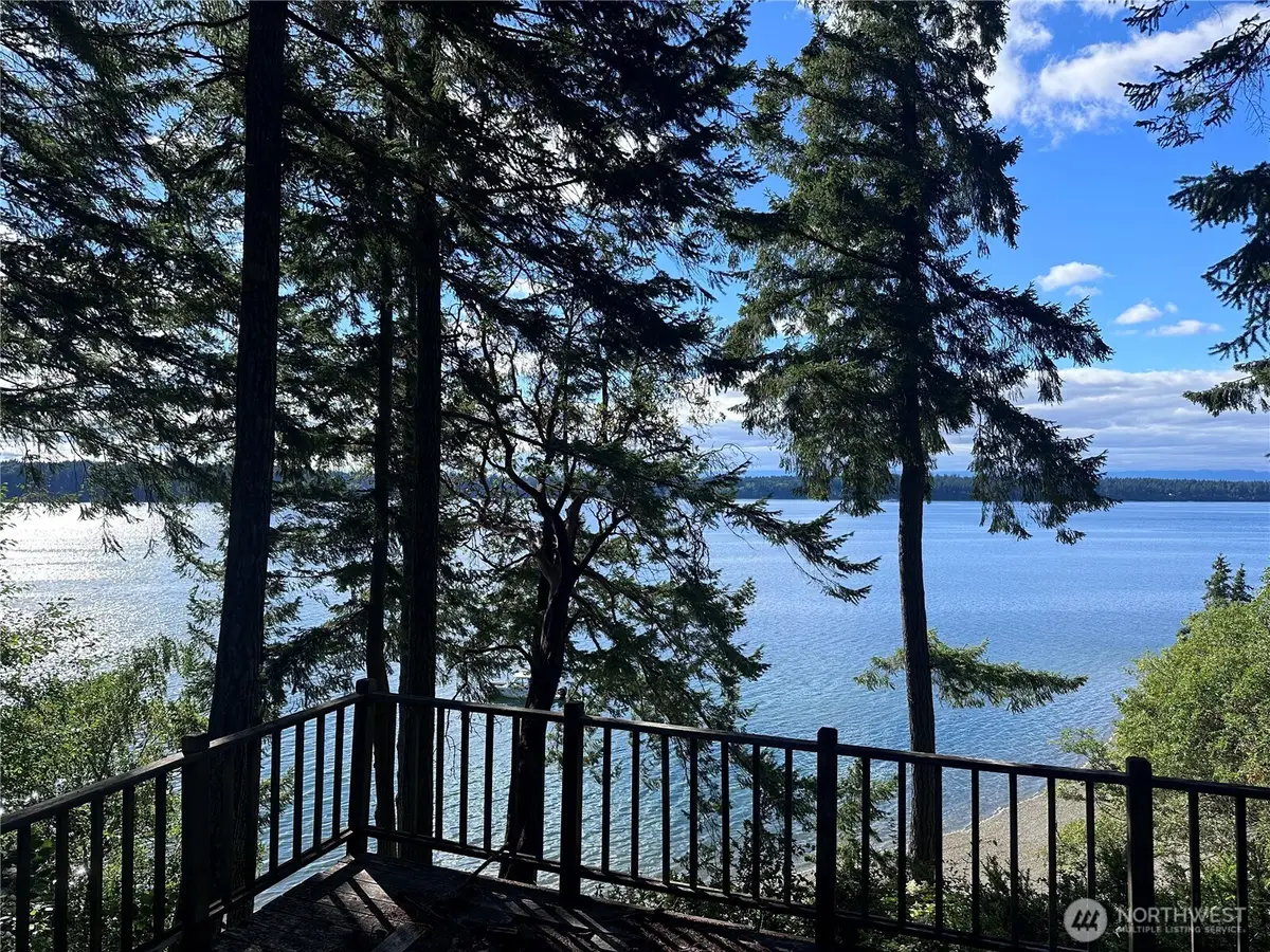 922 W Herron Boulevard Nw, Lakebay, WA 98349 - #1