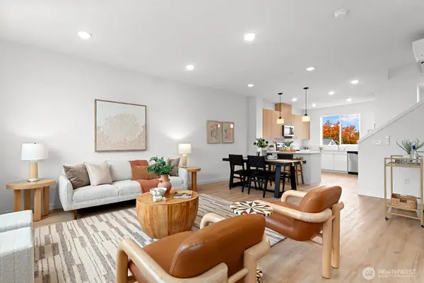 1421 SW 111th Lane, Seattle, WA 98146