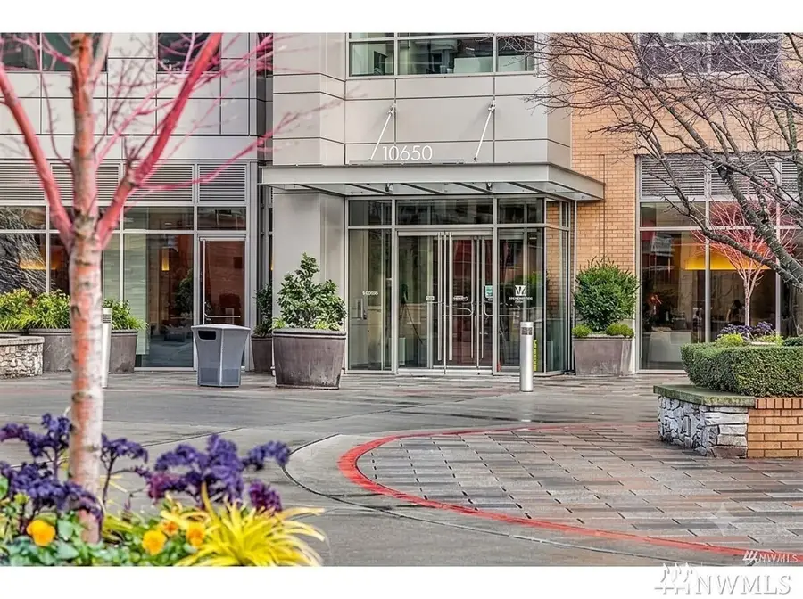 10650 NE 9th Place #821, Bellevue, WA 98004 - #3