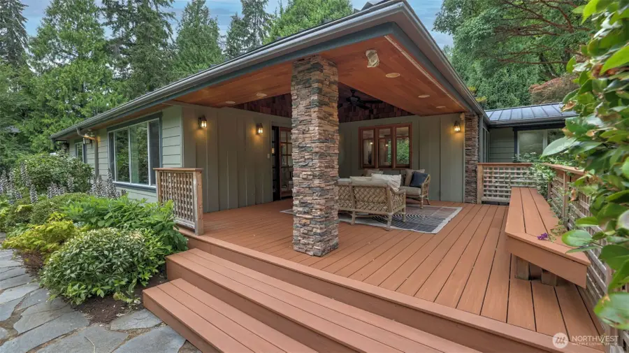10555 SE 28th Street, Beaux Arts Village, WA 98004 - #3