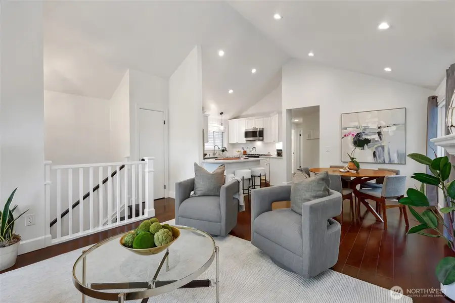 318 NE 59th Street, Seattle, WA 98105 - #2