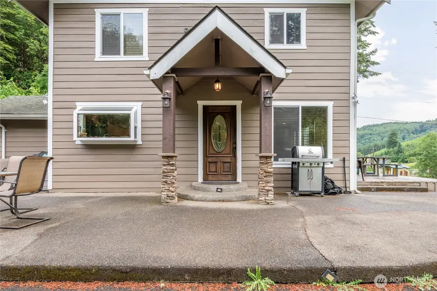 1430 Hazel Dell, Castle Rock, WA 98611 - #2