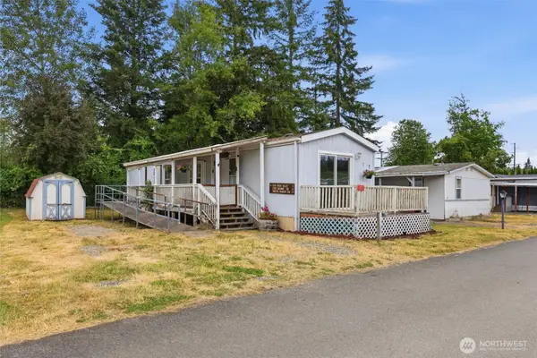 32501 NE 50th Street #8, Carnation, WA 98014