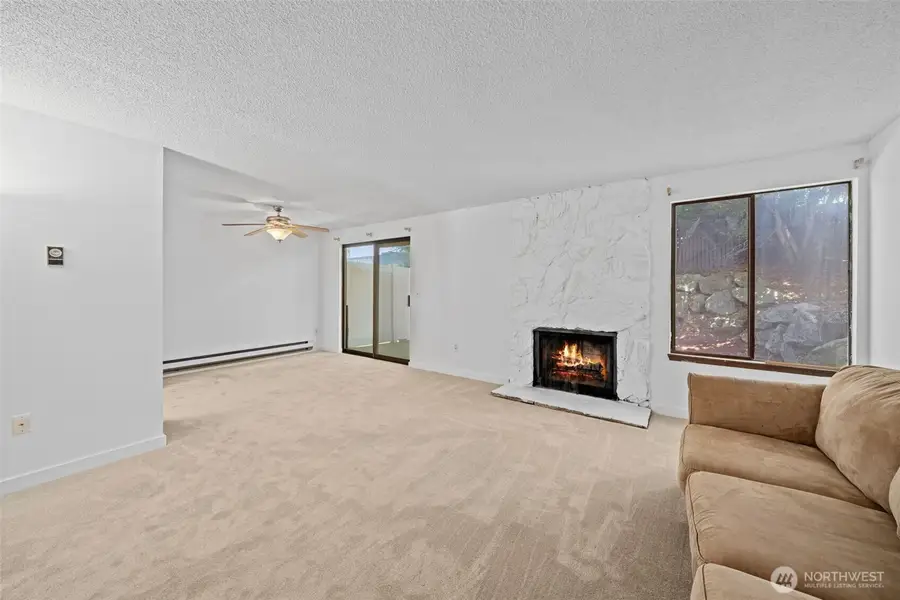 1555 Union Avenue Ne #23, Renton, WA 98059 - #2