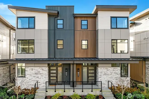14351 NE 148th Place #3B, Woodinville, WA 98072