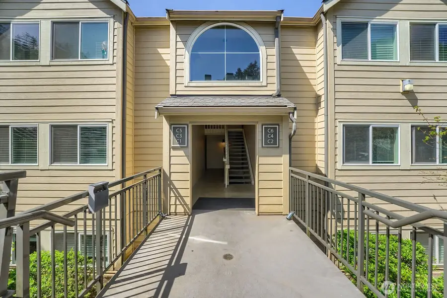 3811 130th Lane Se #C3, Bellevue, WA 98006 - #2