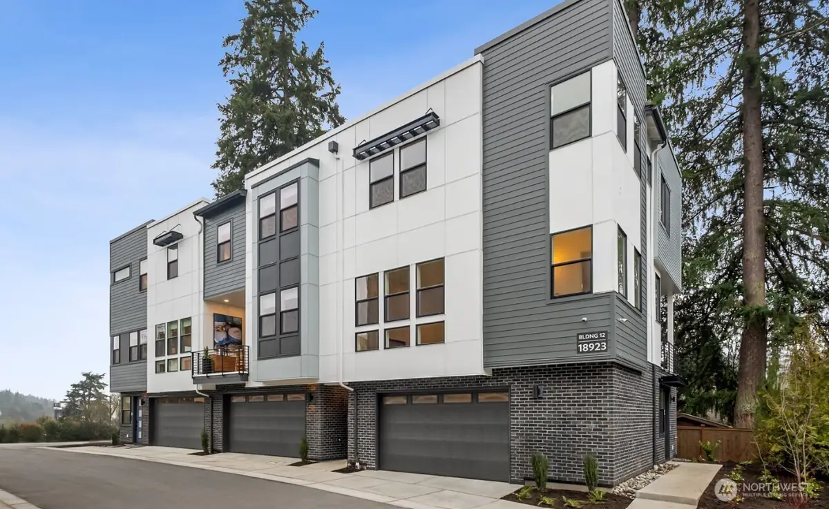 18923 99th Place Ne #C, Bothell, WA 98011 - #1
