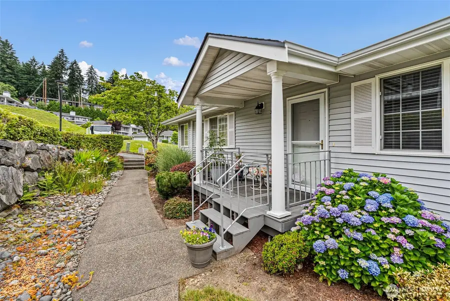 3812 Snyder Lane #15B, Gig Harbor, WA 98335 - #2
