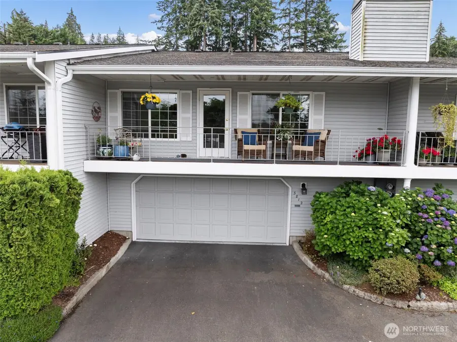 3812 Snyder Lane #15B, Gig Harbor, WA 98335 - #3