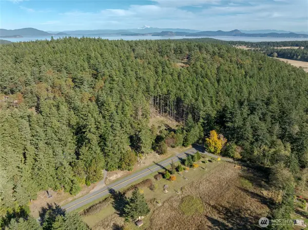 4071 Mud Bay #1, Lopez Island, WA 98261