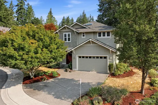 17044 NE 114th Court, Redmond, WA 98052