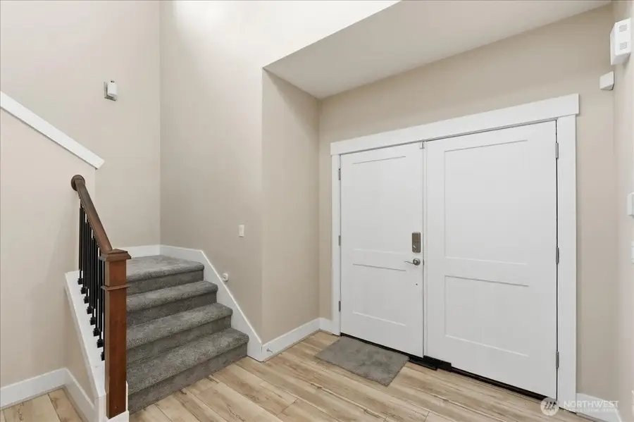 8316 Wildwood Avenue Sw, Lakewood, WA 98498 - #3