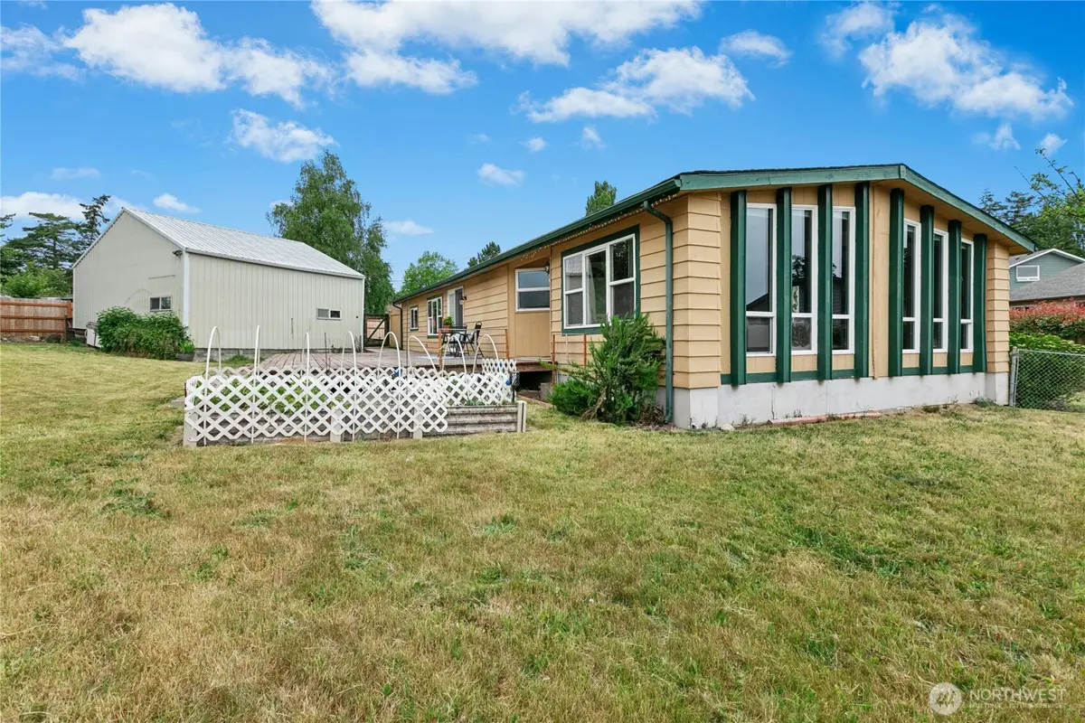 801 Walker Avenue, Oak Harbor, WA 98277 - #1