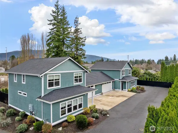 529 Ball Street #A & B, Sedro Woolley, WA 98284