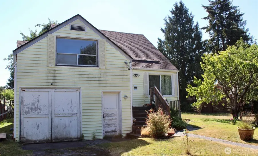 1734 Snyder Avenue, Bremerton, WA 98312 - #2