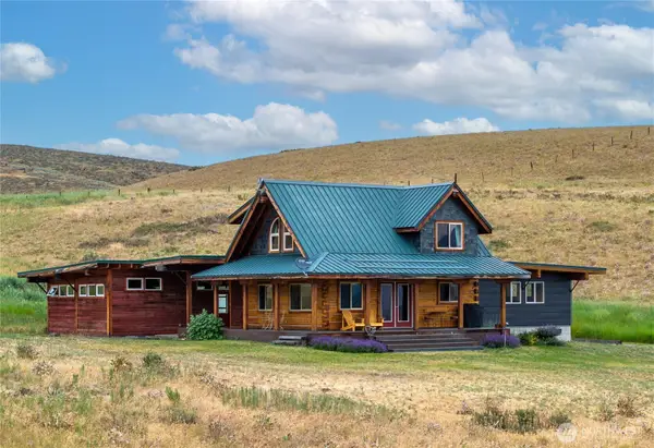 135 Hamilton Ranch Loop, Winthrop, WA 98862