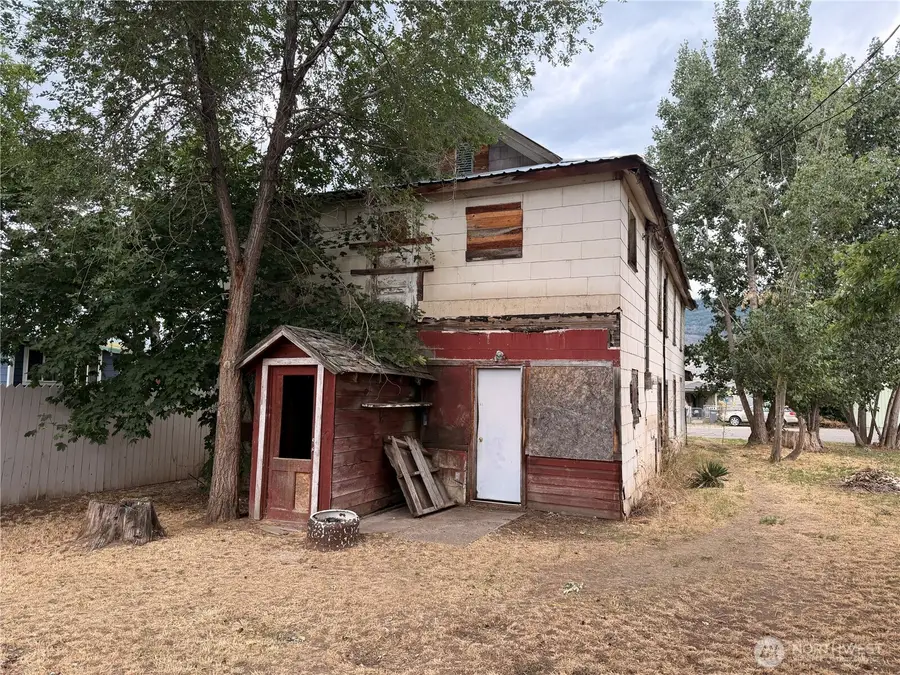 1308 Juniper Street, Oroville, WA 98844 - #2
