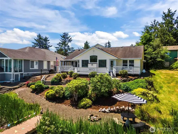 772 Falls Of Clyde Loop Se, Ocean Shores, WA 98569
