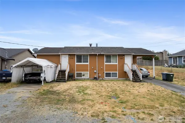 1208 111th Street S, Tacoma, WA 98444