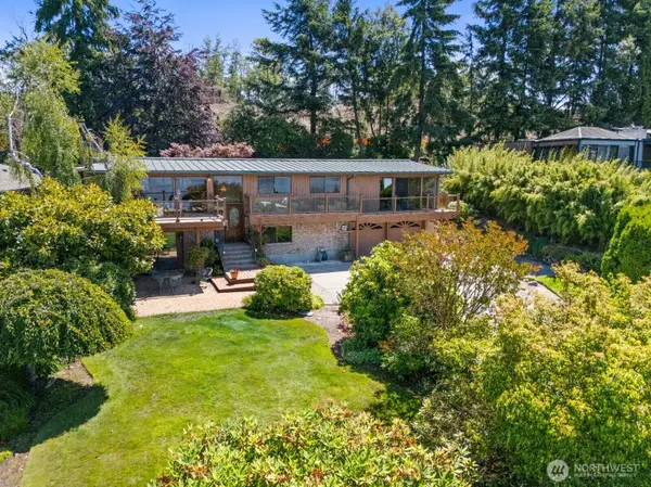 5937 Scenic Drive Ne, Tacoma, WA 98422