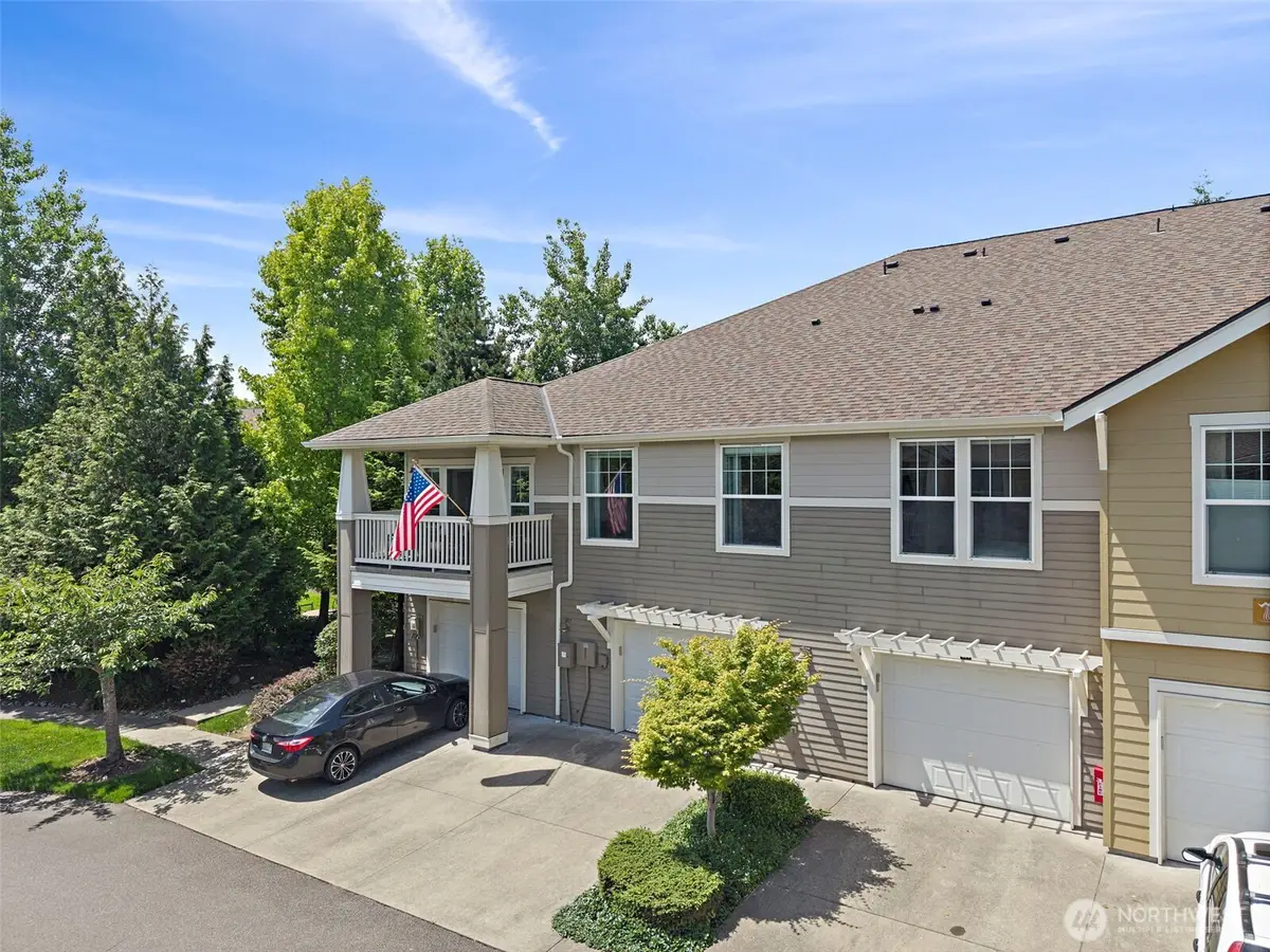 7705 Fairway Avenue Se #204, Snoqualmie, WA 98065 - #1