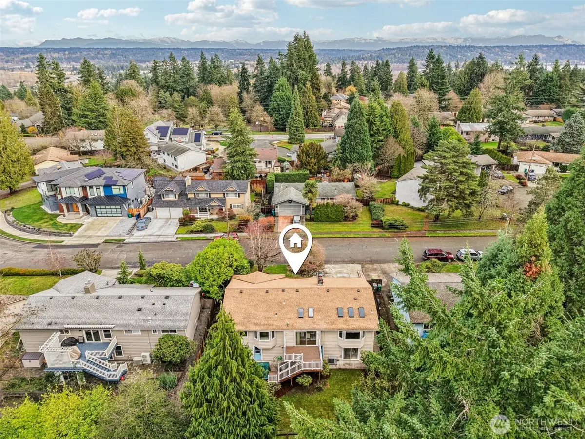 5733 155th Avenue Ne, Redmond, WA 98052 - #1