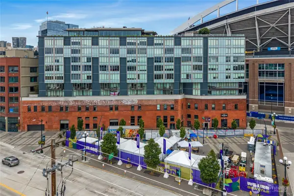 590 1st Avenue S #902, Seattle, WA 98104