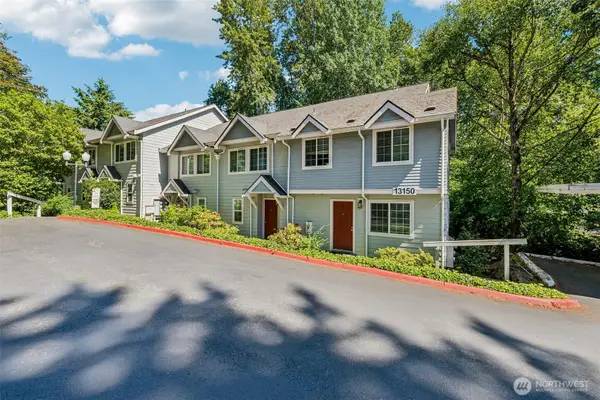 13150 102nd Lane Ne #4, Kirkland, WA 98034