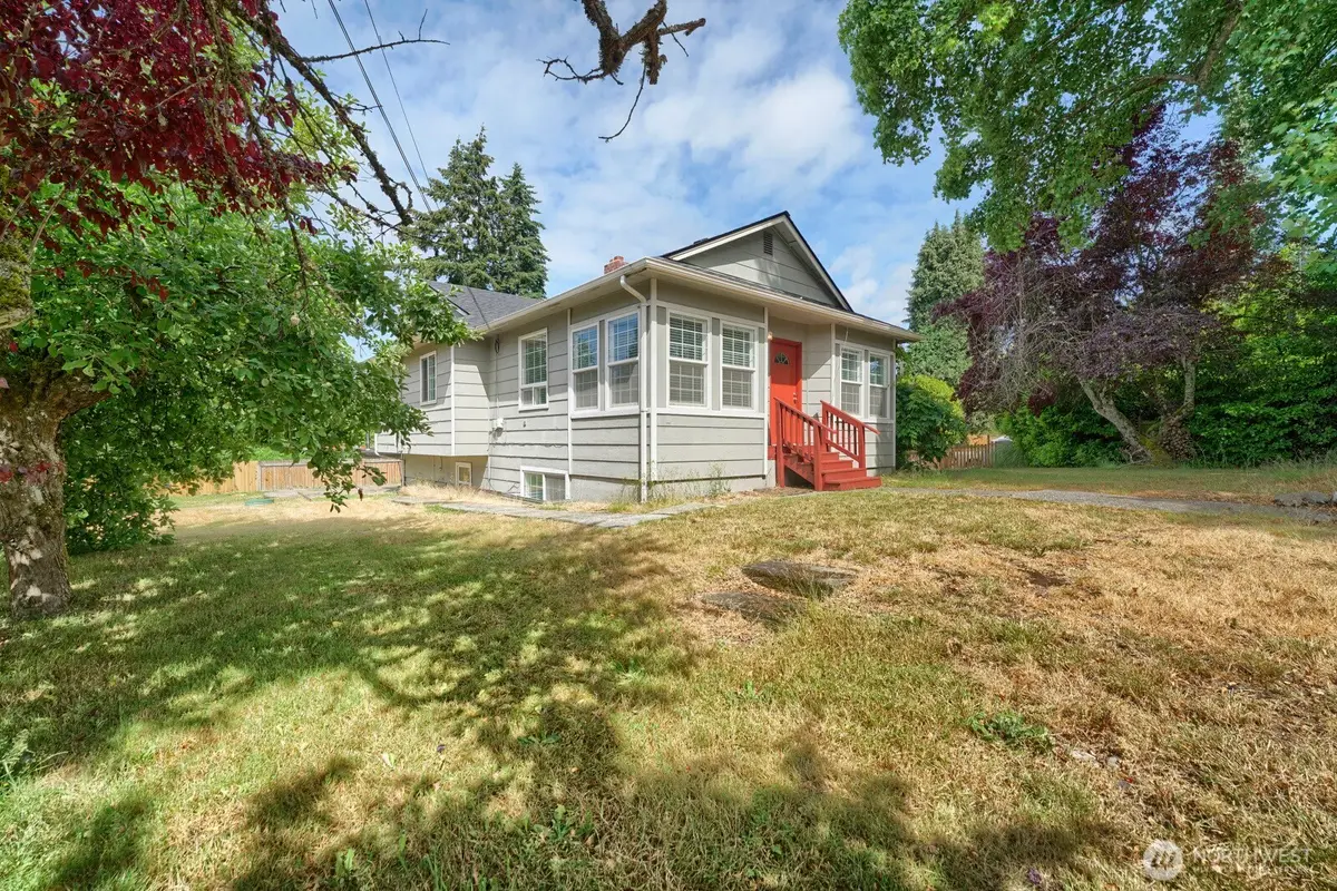 19401 8th Avenue S, Des Moines, WA 98148 - #1