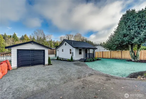 12542 50th Place S, Tukwila, WA 98178