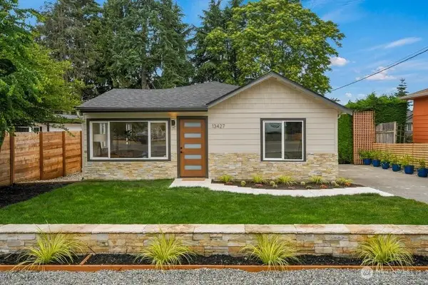 13427 5th Avenue Sw, Burien, WA 98146