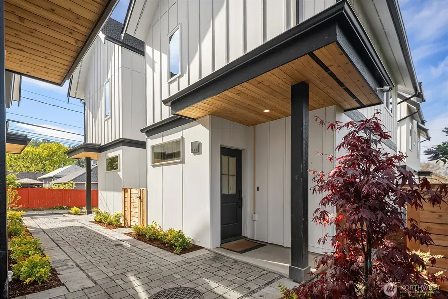 9006 5th Avenue S, Seattle, WA 98108 - #2