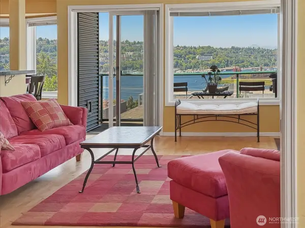 2713 Boylston Avenue E #201, Seattle, WA 98102