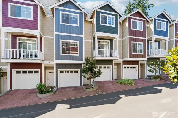 4804 215th Lane Sw #37, Mountlake Terrace, WA 98043